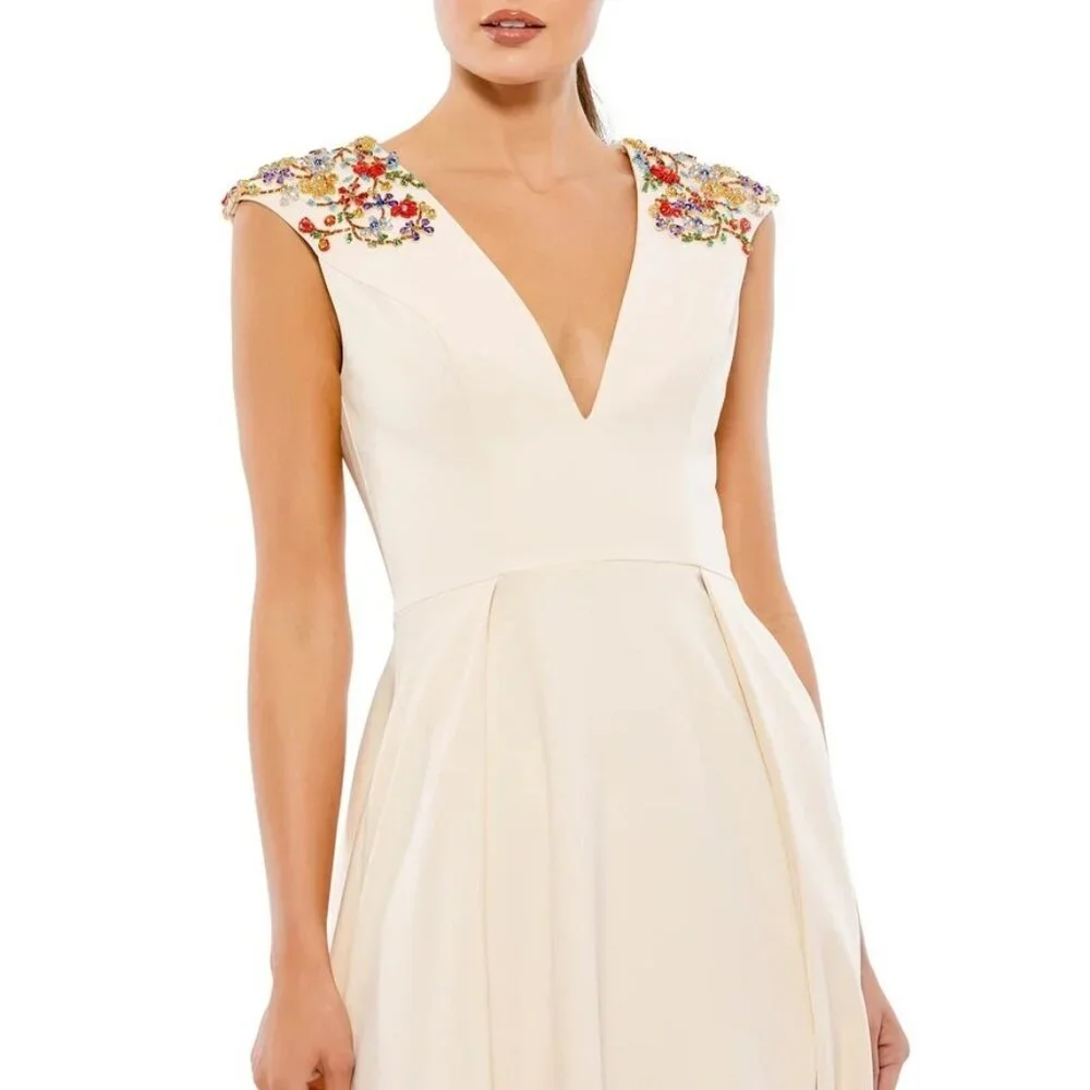 NWT Mac Duggal Beaded Cap Sleeve V Neck A Line Gown Vanilla 0 - Picture 2 of 8